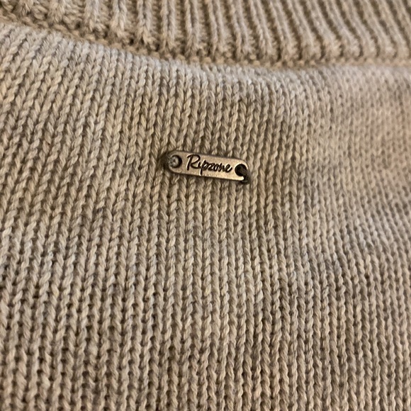 Ripzone long sleeve sweater with ruffle hem - Picture 4 of 4